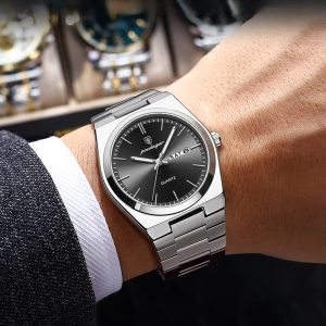 Poedagar 930 Orion 40 – мъжки часовник с черен циферблат и Hardlex стъкло